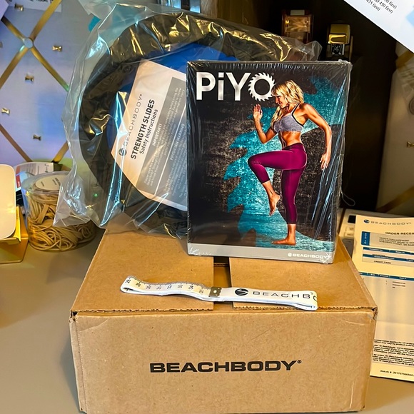 NWT PiYO Program from Beachbody
